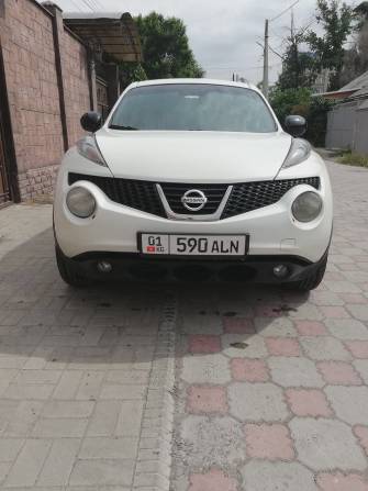Nissan Juke I 1.6 CVT