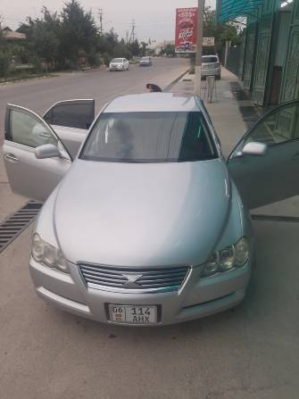 Toyota Mark X I 2.5 AT