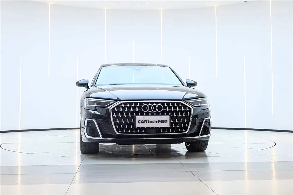 Открыть фото Audi A8 IV (D5) Рестайлинг 55 TFSI 3.0 AT 4WD