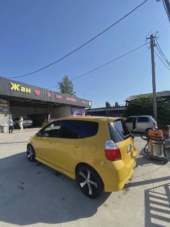 Honda Jazz I Рестайлинг 1.3 CVT