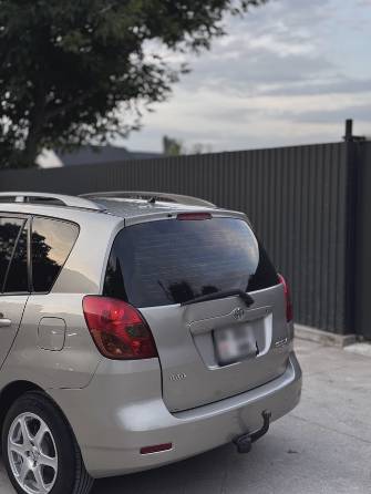Toyota Corolla Verso I 2.0d MT