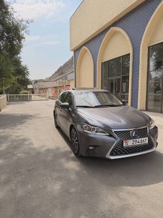 Lexus CT I Рестайлинг 2 200h 1.8hyb CVT
