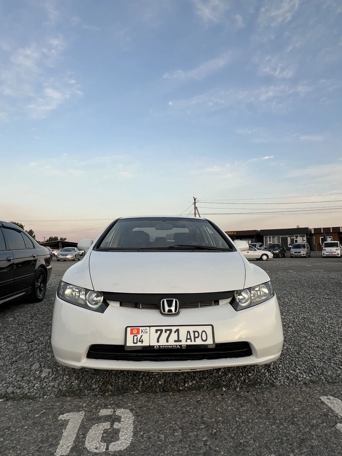 Honda Civic VIII Hybrid 1.3hyb CVT