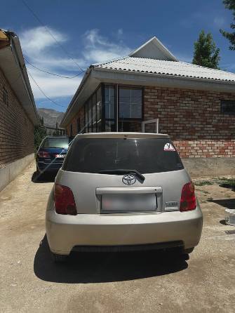Toyota Ist I 1.3 AT