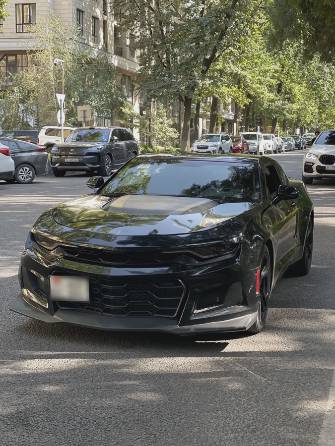 Chevrolet Camaro VI Рестайлинг 2.0 AT