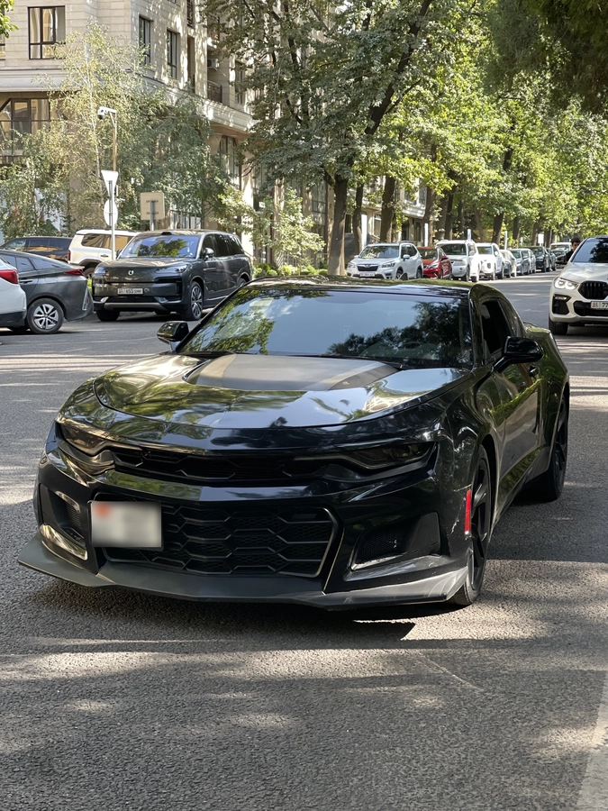 Chevrolet Camaro VI Рестайлинг 2.0 AT