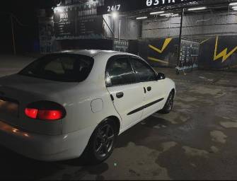 Daewoo Lanos (Sens) Daewoo Lanos (Sens) 1.5 MT