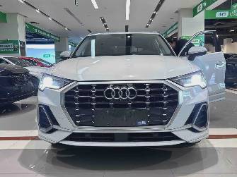 Audi Q3 Sportback I (F3) 35 TFSI 1.5 AMT