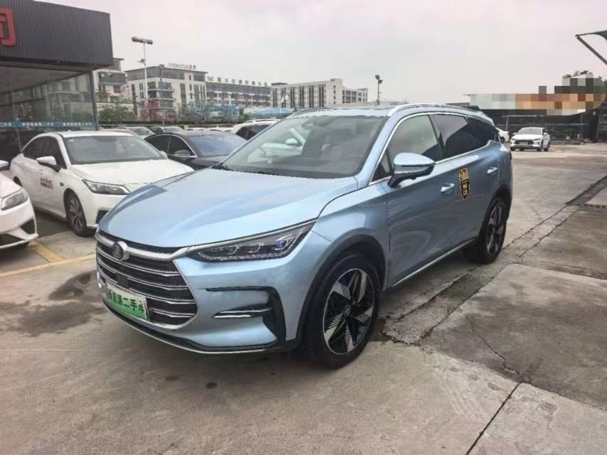 Открыть фото BYD Tang II Рестайлинг DM-i 1.5hyb AT