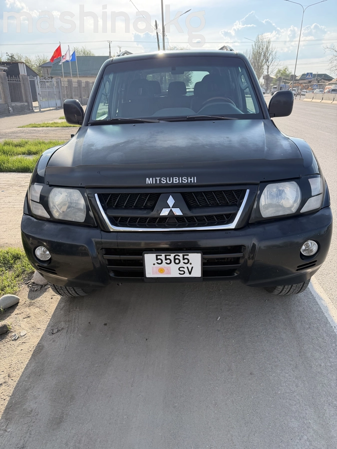 Открыть фото Mitsubishi Montero III 3.8 AT 4WD