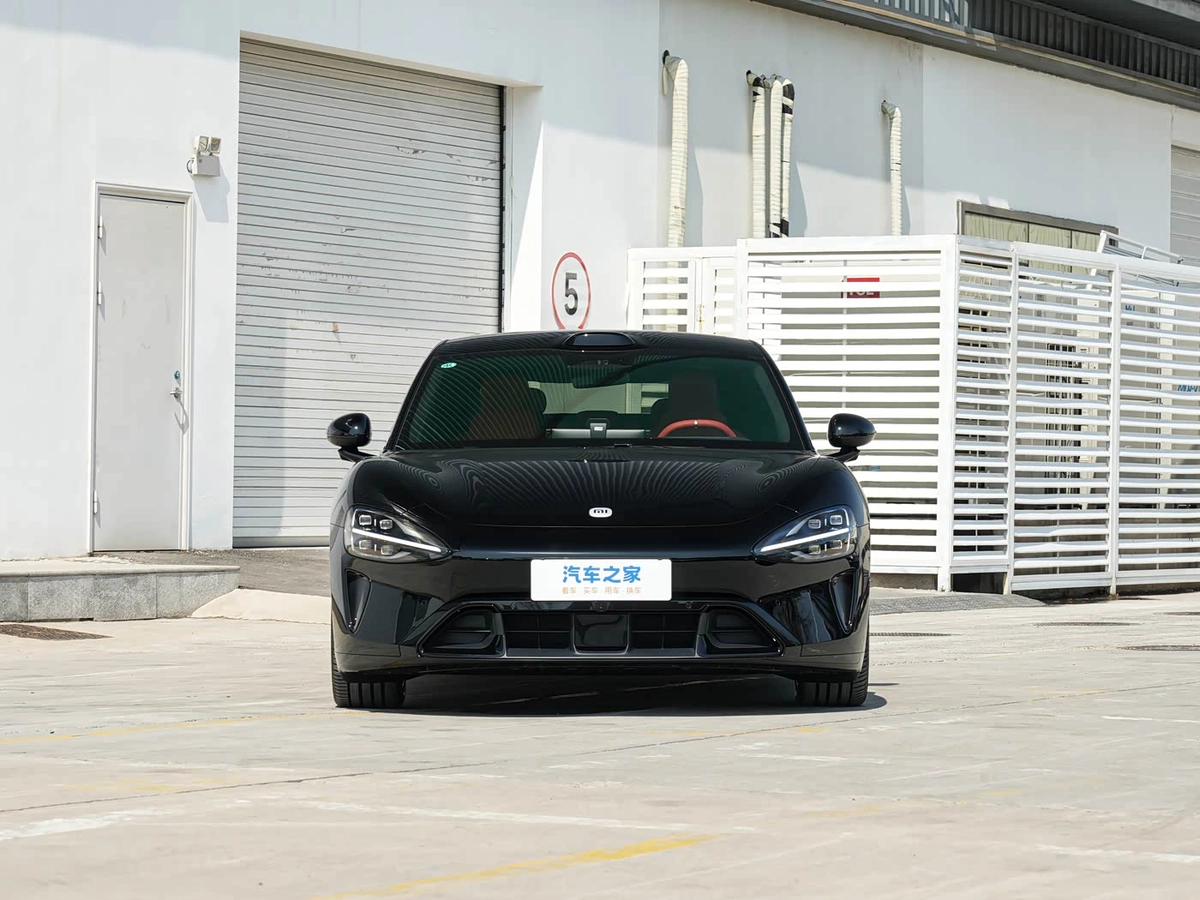 Xiaomi SU7 Electro AT 4WD