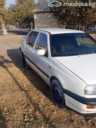 Volkswagen Vento 1.8 MT