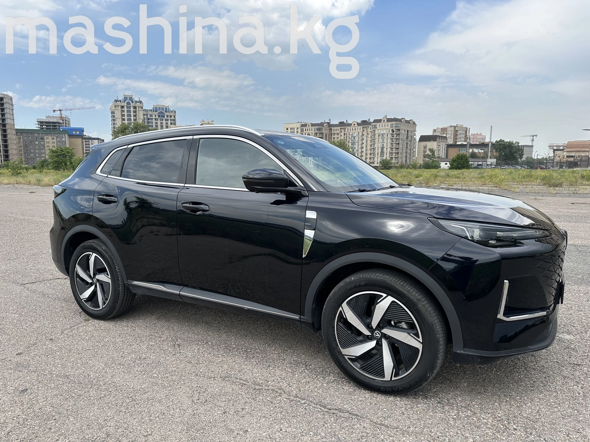 Открыть фото Changan CS55PLUS I Рестайлинг 1.5 AMT