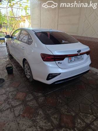 Kia K5 III 1.6 AT 4WD