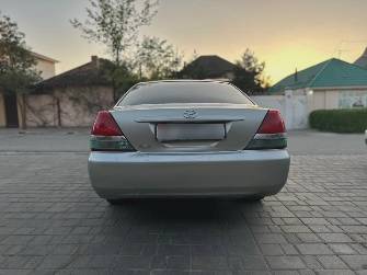 Toyota Mark II IX (X110) 2.5 AT
