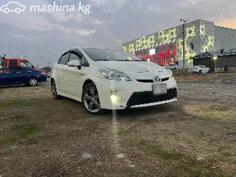 Toyota Prius III Рестайлинг (XW30) Plug-in Hybrid 1.8hyb AT
