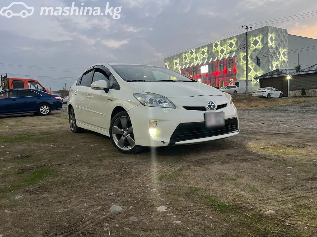 Toyota Prius III Рестайлинг (XW30) Plug-in Hybrid 1.8hyb AT