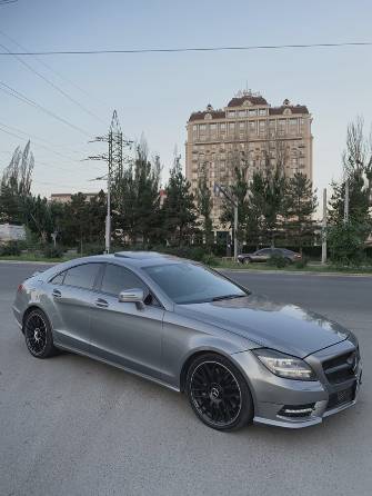 Mercedes-Benz CLS II (C218) 500 4.7 AT