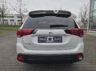 Mitsubishi Outlander III Рестайлинг 3 2.0 CVT