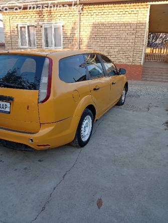Ford Focus II Рестайлинг 1.6 MT