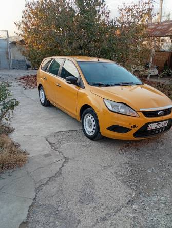 Ford Focus II Рестайлинг 1.6 MT