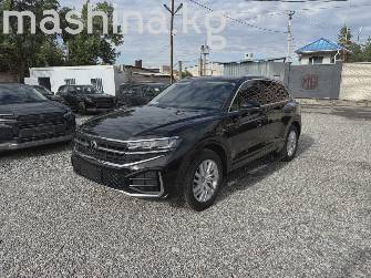 Volkswagen Touareg III Рестайлинг 2.0 AT 4WD