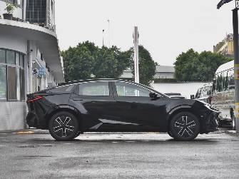 Toyota bZ5 Electro AT