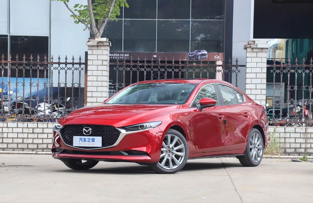 Mazda 3 IV (BP) 2.0 AT