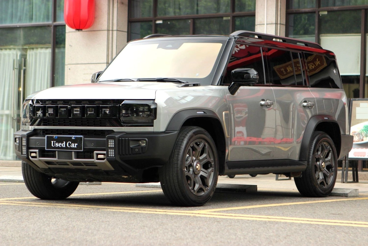 Открыть фото Jetour Traveller 2.0 AT 4WD