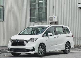 Honda Odyssey V Рестайлинг 2 2.4 CVT