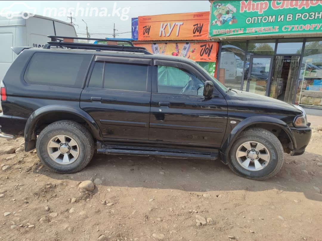 Mitsubishi Pajero IV 3.0 AT 4WD