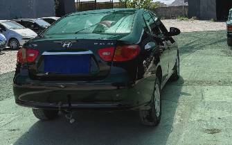 Hyundai Elantra IV (HD) 1.6 MT