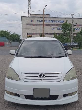 Toyota Ipsum II (M20) Рестайлинг 2.4 AT