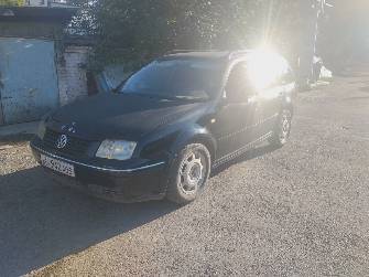 Volkswagen Bora 1.6 MT