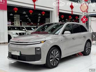LiXiang L6 1.5hyb AT 4WD