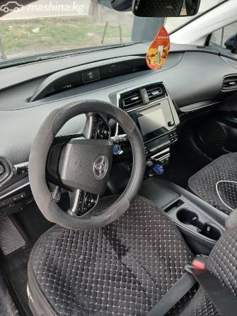 Toyota Prius IV Рестайлинг (XW50) 1.8hyb AT
