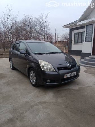 Toyota Corolla Verso I Рестайлинг 2 2.2d MT