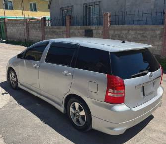 Toyota Wish I 1.8 AT