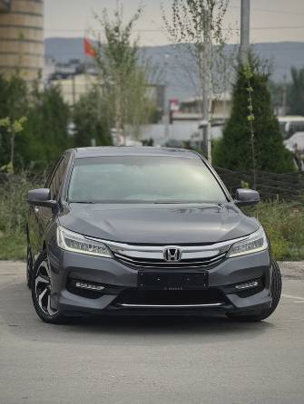 Honda Accord IX Рестайлинг 2.4 CVT
