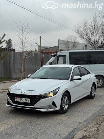 Hyundai Avante VII 1.6 AT