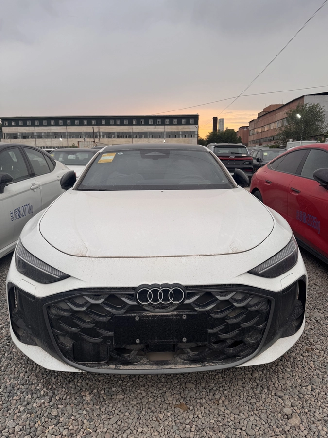 Открыть фото Audi A5 II (F5) Рестайлинг 40 TFSI 2.0 AMT 4WD