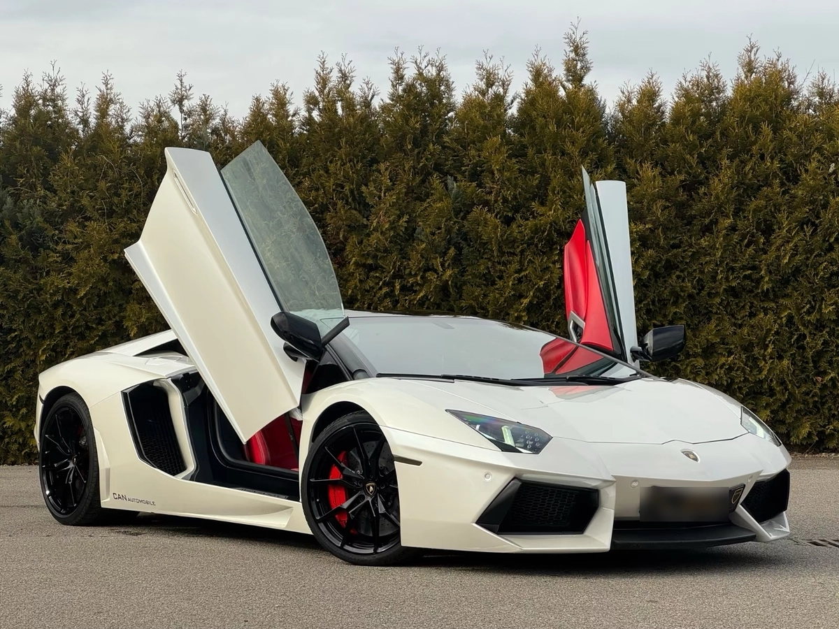 Lamborghini Aventador LP700-4 6.5 AT 4WD
