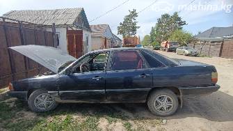 Audi 100 III (C3) 1.8 MT