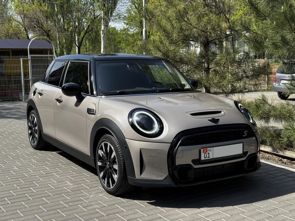 MINI Hatch III (F55/F56) Рестайлинг 2 Cooper S 2.0 AMT