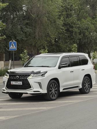 Lexus LX III Рестайлинг 2 570 5.7 AT 4WD