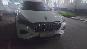 Hongqi E-HS3 Electro AT