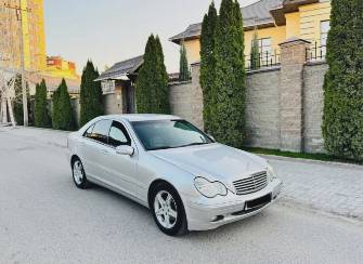 Mercedes-Benz C-Класс II (W203) 200 1.8 AT