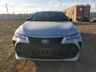 Toyota Avalon V 2.5hyb CVT