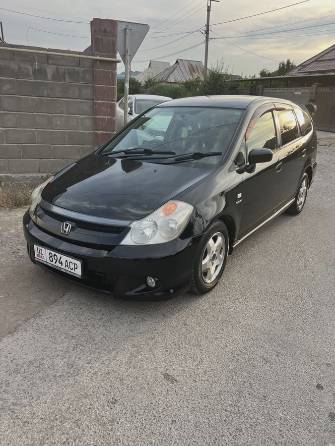 Honda Stream I Рестайлинг 1.7 AT