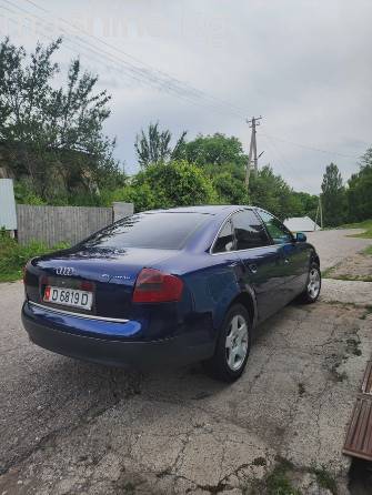 Audi A6 II (C5) 2.4 MT